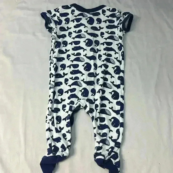 Gymboree - LIKE NEW - short sleeve footed newborn baby sleeper.  Size 0-… - Picture 3 of 3